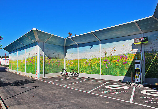 Pereţi pentru protecţie împotriva zgomotului, imprimaţi